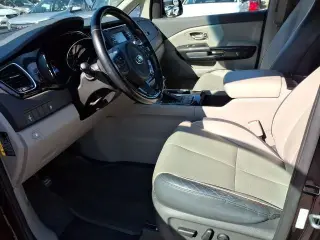 Kia Sedona 2016 EX 4p Minivan