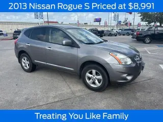 Nissan Rogue 2013 S 4p Crossover