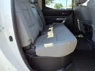 Toyota Tundra 2022 4x2 SR5 4dr CrewMax Cab Pickup SB