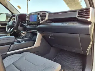 Toyota Tundra 2022 4x2 SR5 4dr CrewMax Cab Pickup SB