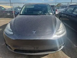 Tesla Model Y 2023 AWD Long Range 4p Crossover