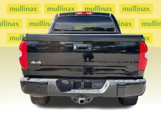 Toyota Tundra 2017 4x4 Limited 4dr CrewMax Cab Pickup SB (5.7L V8 FFV)
