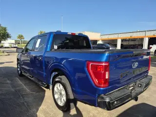 Ford F-150 2022 4x2 XLT 4p SuperCrew 5.5 pie SB
