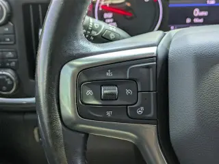 Chevrolet Silverado 1500 2020 4x4 RST 4p Cabina Extendida de Tripulación 5.8 ft. CB