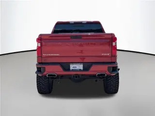 Chevrolet Silverado 1500 2020 4x4 RST 4p Cabina Extendida de Tripulación 5.8 ft. CB