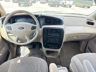 Ford Windstar 2003 LX Standard 4dr Mini-Van