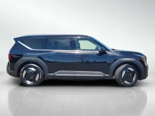 Kia EV9 2024 AWD Wind 4p SUV