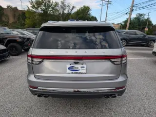 Lincoln Aviator 2024 AWD Premiere 4p SUV