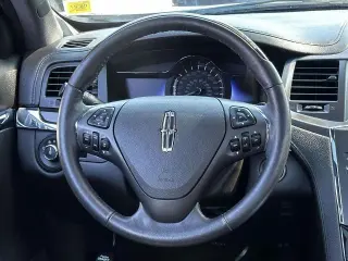 Lincoln MKS 2016 AWD 4p Sedan