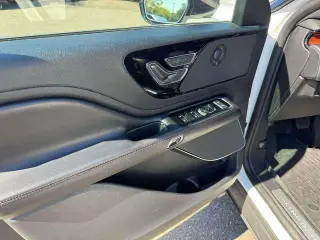 Lincoln Aviator 2023 AWD Reserve 4p SUV