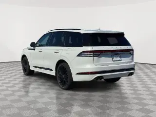 Lincoln Aviator 2023 AWD Reserve 4p SUV