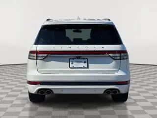 Lincoln Aviator 2023 AWD Reserve 4p SUV