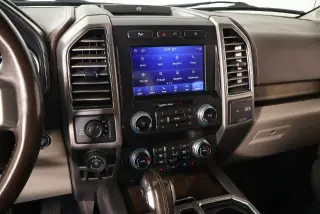 Ford F-150 2019 4x4 Limited 4dr SuperCrew 5.5 ft. SB