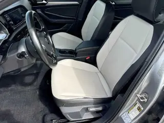 Volkswagen Jetta 2020 R-Line 4p. Sedán 6M SULEV