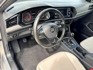 Volkswagen Jetta 2020 R-Line 4p. Sedán 6M SULEV