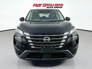 Nissan Rogue 2025 SV 4p Crossover