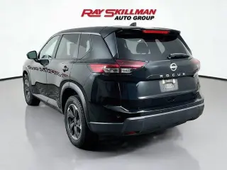 Nissan Rogue 2025 SV 4p Crossover