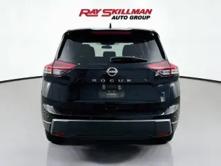 Nissan Rogue 2025 SV 4p Crossover