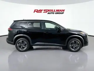 Nissan Rogue 2025 SV 4p Crossover