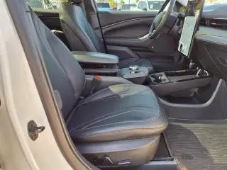 Ford Mustang Mach-E 2023 AWD Premium 4dr SUV