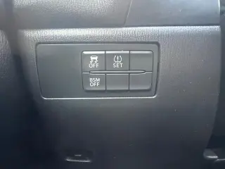 Mazda Mazda3 2015 i Touring 4p Sedán 6M