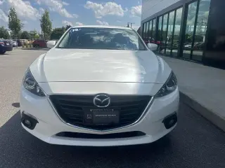 Mazda Mazda3 2015 i Touring 4p Sedán 6M