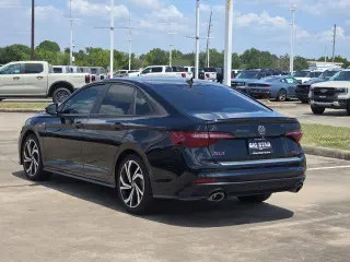 Volkswagen Jetta GLI 2023 Autobahn 4p Sedán 6M