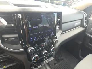 Ram 2500 2020 4x4 Big Horn 4p. Cabina de Tripulación 6.3 ft. SB Camión