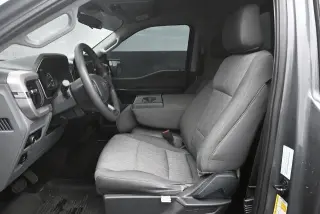Ford F-150 2023 4x4 XL 2dr Cab Estándar 6.5 pies ST