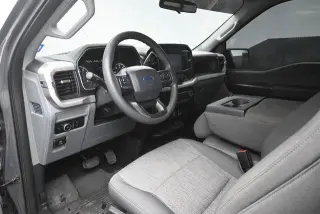 Ford F-150 2023 4x4 XL 2dr Cab Estándar 6.5 pies ST