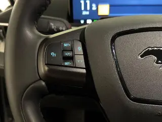 Ford Mustang Mach-E 2023 Select 4p SUV