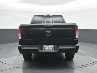 Ram 1500 2021 4x4 Big Horn 4dr Crew Cab 5.6 ft. SB Pickup