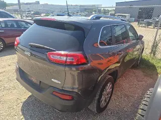 Jeep Cherokee 2017 Latitude SUV 4p