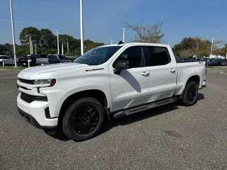 Chevrolet Silverado 1500 2021 4x4 RST 4p. Cabina de Tripulante 6.6 ft. CB