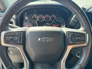Chevrolet Silverado 1500 2021 4x4 RST 4p. Cabina de Tripulante 6.6 ft. CB
