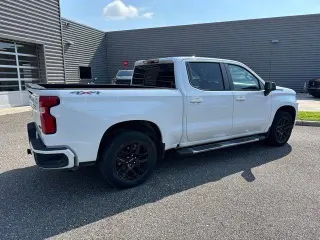 Chevrolet Silverado 1500 2021 4x4 RST 4p. Cabina de Tripulante 6.6 ft. CB