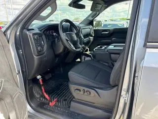 Chevrolet Silverado 1500 Limited 2022 4x4 Custom 4dr Double Cab 6.6 ft. SB