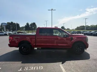 Ford F-150 2022 4x4 XLT 4p SuperCrew 6.5 ft. SB