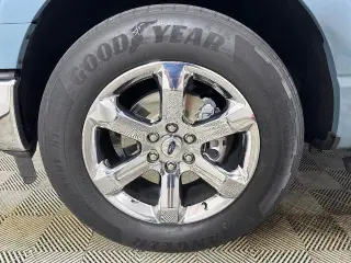 Ford F-150 2023 4x2 XLT 4 puertas SuperCrew 6,5 pies SB