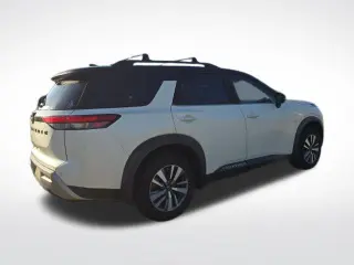 Nissan Pathfinder 2024 SL 4p SUV