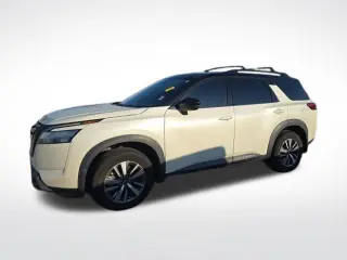 Nissan Pathfinder 2024 SL 4p SUV