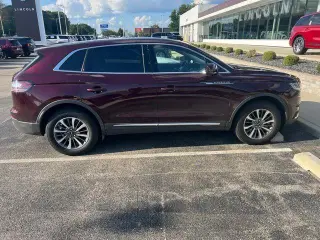 Lincoln Nautilus 2023 Standard 4p SUV