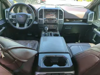 Ford F-150 2015 4x4 Lariat 4p SuperCrew 5.5 pies CB