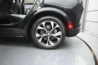 Ford Mustang Mach-E 2023 Premium 4p SUV