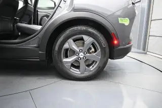 Ford Mustang Mach-E 2023 Select 4p SUV