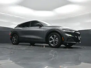 Ford Mustang Mach-E 2023 Select 4p SUV