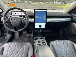 Ford Mustang Mach-E 2023 AWD California Route 1 4p SUV
