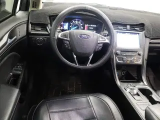Ford Fusion 2018 SE 4p Sedan