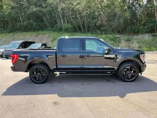 Ford F-150 2023 4x4 XLT 4dr SuperCrew 5.5 ft. SB
