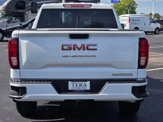 GMC Sierra 1500 2024 4x4 Elevation 4dr Doble Cabina 6,6 pies SB